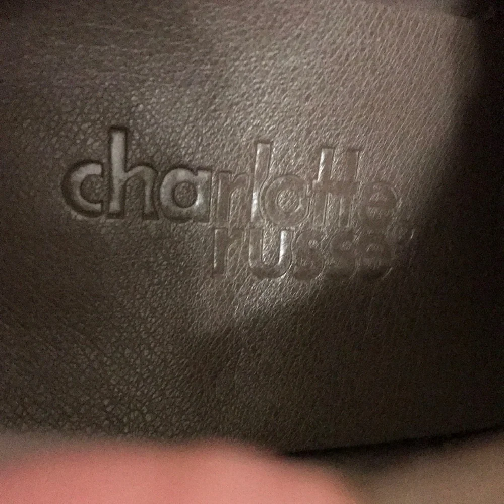 Charlotte Russe Ladies Above The Knee Suede Boots. Size 8 - Picture 5 of 10